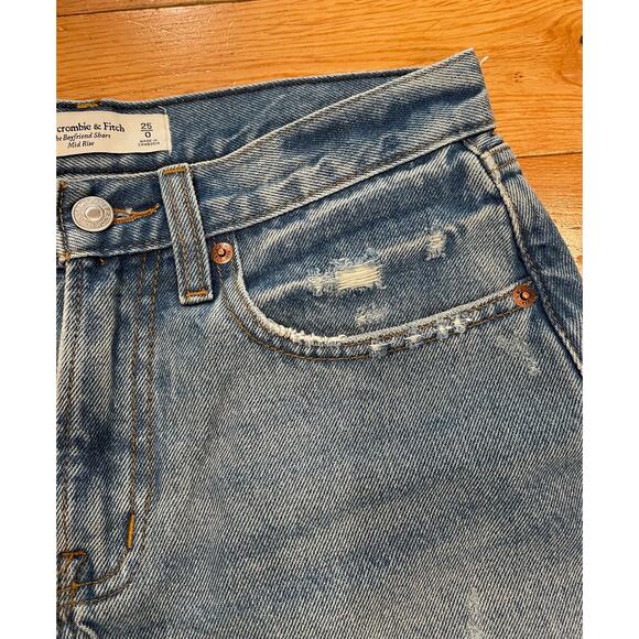 Abercrombie & Fitch Womens Boyfriend‎ Mid Rise Denim Cutoff Shorts Size 0 - Picture 3 of 4